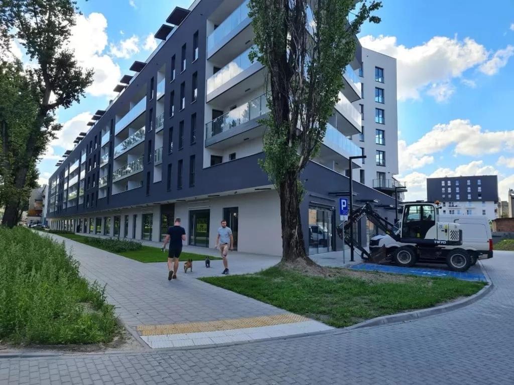 Manufaktura Residence - Apartamenty Prestiz Z Garazem Podziemnym I Dwoma Lazienkami Łódź Zewnętrze zdjęcie
